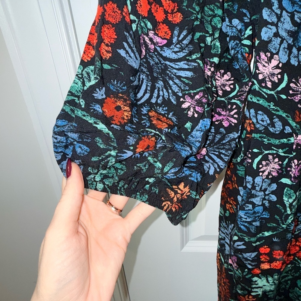 Know Rose Floral Print Jumpsuit (Size L) - Picture 3 of 7